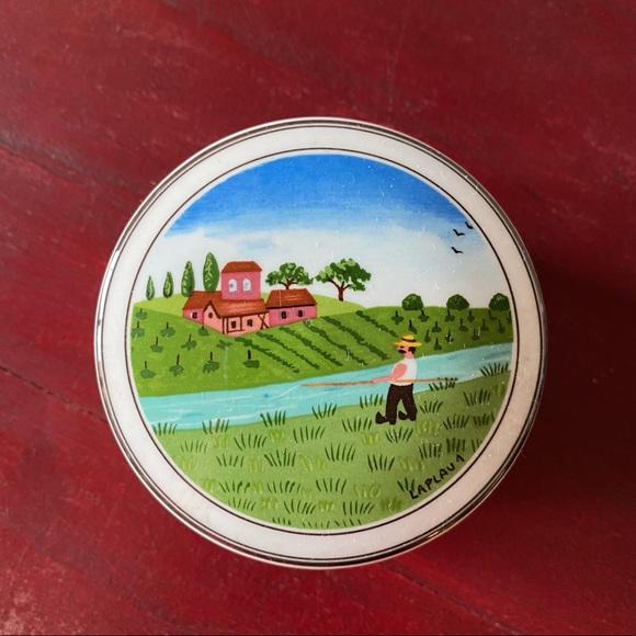Villeroy & Boch porcelain trinket box. - Picture 5 of 5